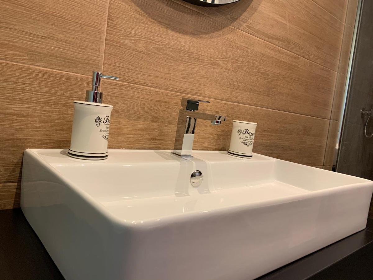 سوتْشافا Best Apartment Scheia المظهر الخارجي الصورة